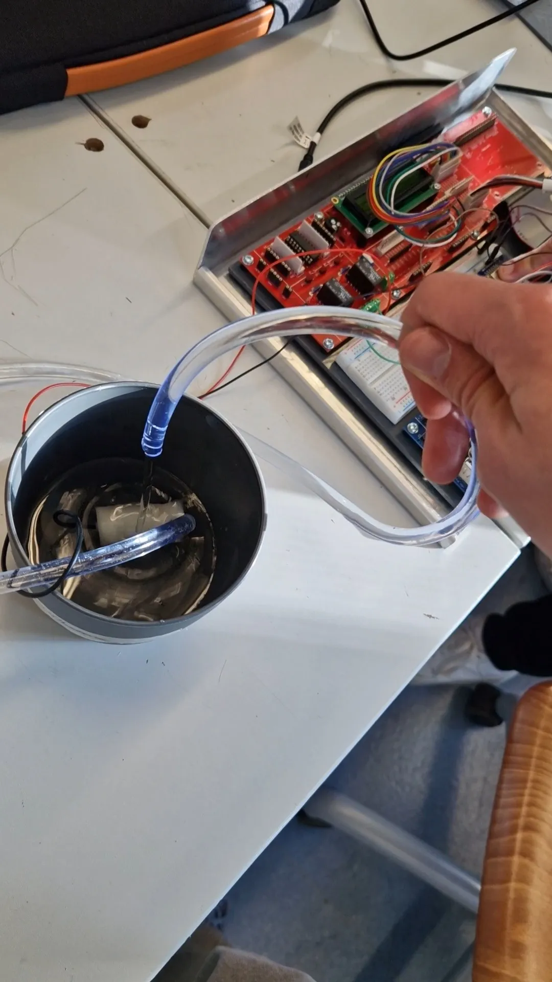 Automated water dropping mechanism for plant irrigation